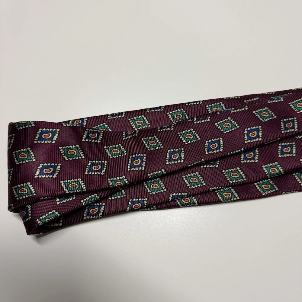 Jos. A. Bank Premier Silk‎ Necktie Purple Print 3 3/4